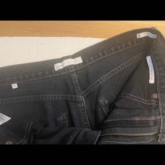 Wilfred Citizens of Humanity Cut-off Shorts - Picture 4 of 4
